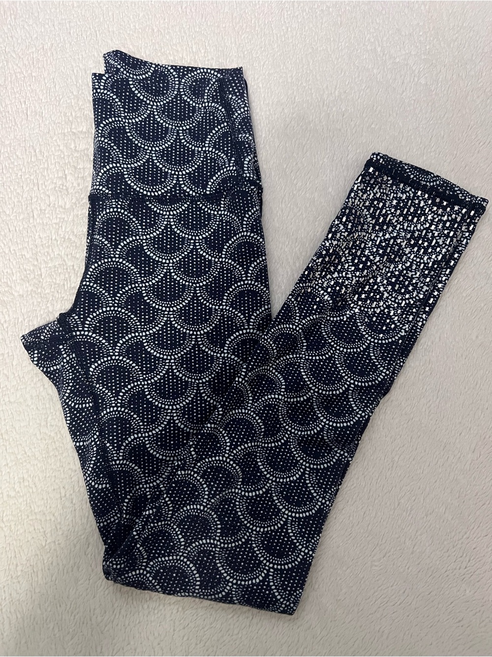 Aerie Navy & White Patterned Leggings